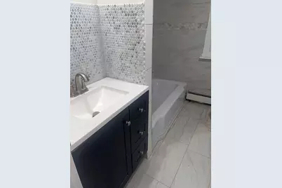 121 Pond Lily Avenue, New Haven, CT 06515 - Photo 6