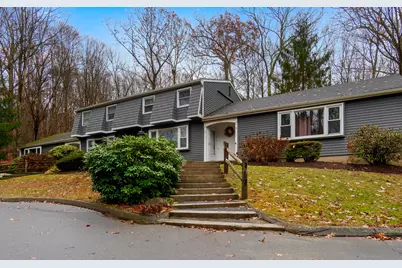 20 Comstock Avenue #APT 4C, Essex, CT 06442 - Photo 2