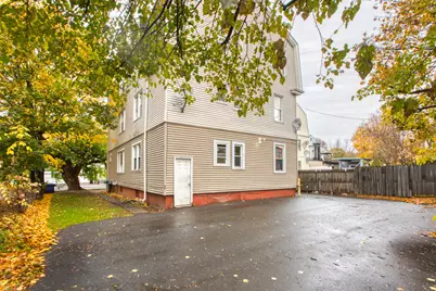 429 New Britain Avenue #3rd FL, Hartford, CT 06106 - Photo 16