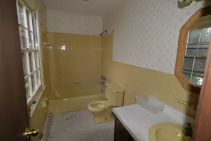 41 Pepperbush Ln, Fairfield, CT 06824 - Photo 8