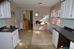 41 Pepperbush Ln, Fairfield, CT 06824 - Photo 6