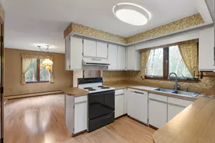 114 Cold Spring Rd, Avon, CT 06001 - Photo 14