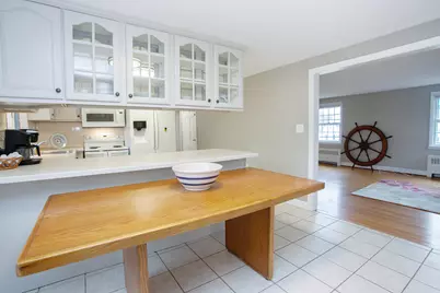 79 Prospect Street, Bloomfield, CT 06002 - Photo 8