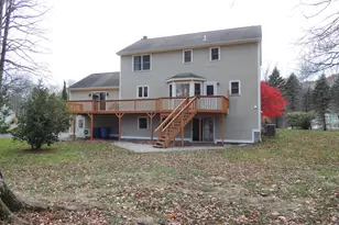 12 Cardinal Ln, Monroe, CT 06468 - Photo 2