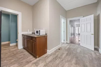 230 Frost Road, Waterbury, CT 06705 - Photo 22