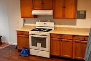 570 Main St, Middletown, CT 06457 - Photo 4