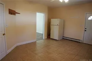 44 Oak Ave, Shelton, CT 06484 - Photo 6