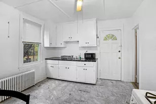 9 Kenyon St, Waterbury, CT 06702 - Photo 8