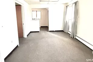 425 Montauk Ave, New London, CT 06320 - Photo 10