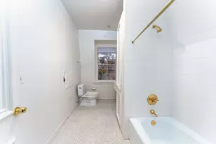 614 Chapel St, New Haven, CT 06511 - Photo 40