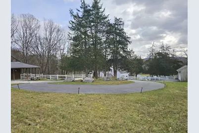 819 Main Street North, Woodbury, CT 06798 - Photo 30