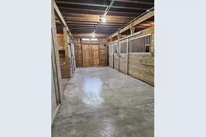 819 Main Street North, Woodbury, CT 06798 - Photo 20