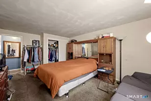 826 Blackstone Vlg, Meriden, CT 06450 - Photo 16