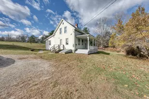 287 Maple Rd, Mansfield, CT 06268 - Photo 2