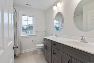 87 Cambridge Ct, Simsbury, CT 06070 - Photo 24