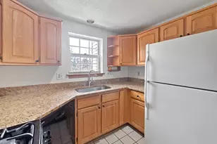 76 N Mountain Rd, New Britain, CT 06052 - Photo 4