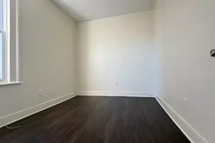 26 Clarence St, Bridgeport, CT 06608 - Photo 6