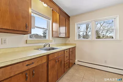 10 School Street, Burlington, CT 06013 - Photo 8