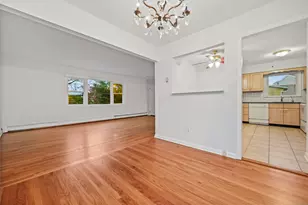 33 Dora St, Stamford, CT 06902 - Photo 6