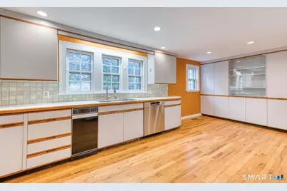 344 North Steele Road, West Hartford, CT 06117 - Photo 8