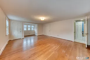 344 N Steele Rd, West Hartford, CT 06117 - Photo 20