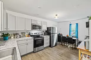 28 Baltic St, Norwich, CT 06360 - Photo 12