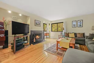 46 Sunrise Hill Rd, Norwalk, CT 06851 - Photo 4