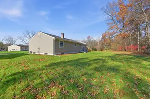 31 Farmstead Cir, Bloomfield, CT 06002 - Photo 26