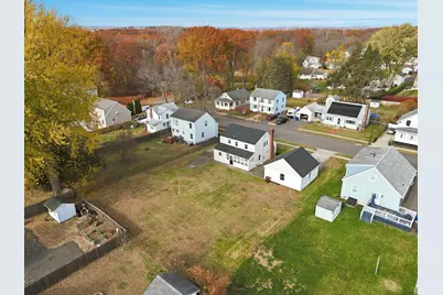 23 Woodlawn Avenue, Enfield, CT 06082 - Photo 36