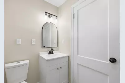 23 Woodlawn Avenue, Enfield, CT 06082 - Photo 20