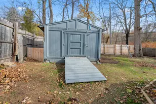 9 Cook St, Manchester, CT 06040 - Photo 22