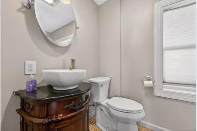 12 North Main Street, Windsor Locks, CT 06096 - Photo 18