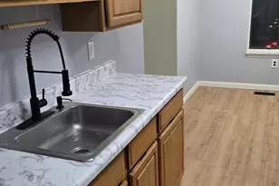 365 Mather St, Hamden, CT 06514 - Photo 8