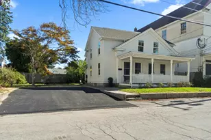 11 Pearl St, Groton, CT 06340 - Photo 2