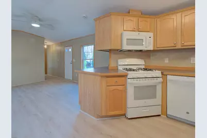 932 Long Cove Road #TRLR 4, Ledyard, CT 06335 - Photo 8