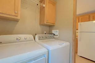 932 Long Cove Rd, Ledyard, CT 06335 - Photo 18