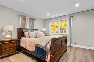 567 Roosevelt Dr, Oxford, CT 06478 - Photo 20