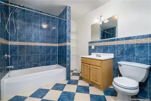 390 Charles St, Bridgeport, CT 06606 - Photo 14