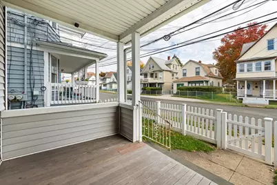 73 Pixlee Place, Bridgeport, CT 06610 - Photo 2