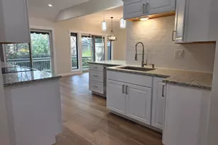 876 Heritage Vlg, Southbury, CT 06488 - Photo 12