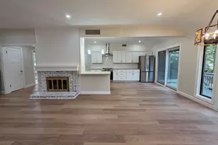 876 Heritage Vlg, Southbury, CT 06488 - Photo 6