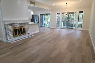 876 Heritage Vlg, Southbury, CT 06488 - Photo 4