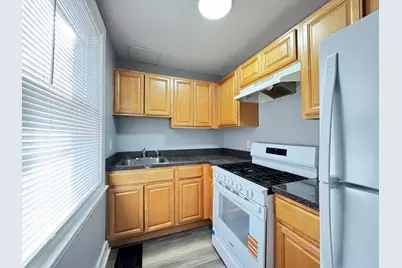 959 Winchester Avenue, Hamden, CT 06517 - Photo 8