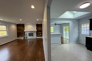 63 Haddad Rd, Waterbury, CT 06708 - Photo 10