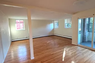 492 Fountain St, New Haven, CT 06515 - Photo 2