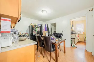 165 Foster St, Meriden, CT 06451 - Photo 8