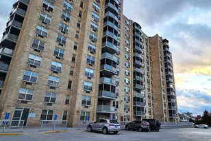 1 Strawberry Hill Ct, Stamford, CT 06902 - Photo 16