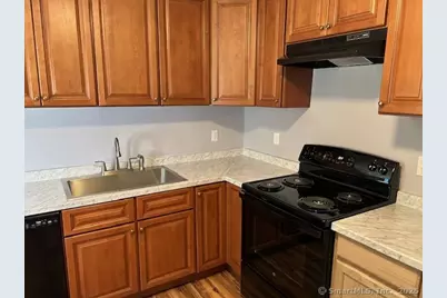 215 Sherman Avenue, Hamden, CT 06518 - Photo 8