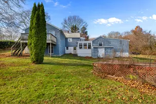 35 Pine St, Waterford, CT 06385 - Photo 18