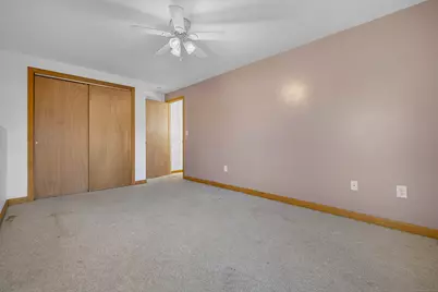 35 Pine Street, Waterford, CT 06385 - Photo 22